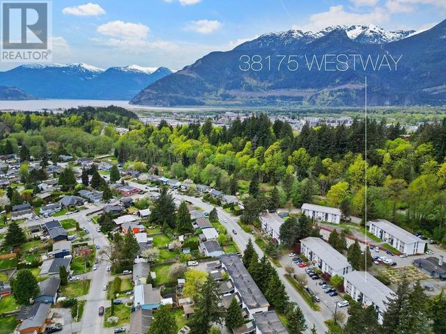 27 - 38175 Westway Avenue, Condo with 3 bedrooms, 2 bathrooms and 1 parking in Squamish BC | Image 37