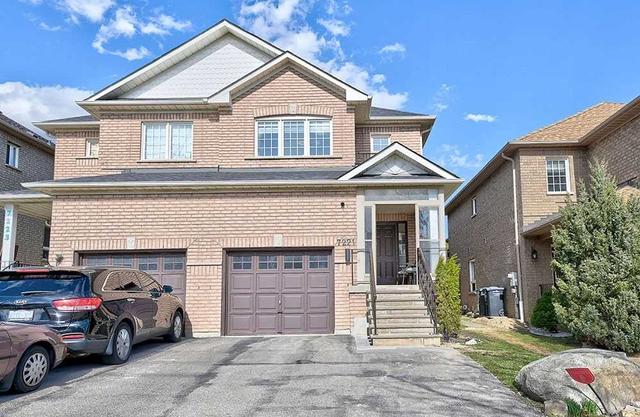 7221 Sedan Sq, House semidetached with 3 bedrooms, 4 bathrooms and 3 parking in Mississauga ON | Image 12