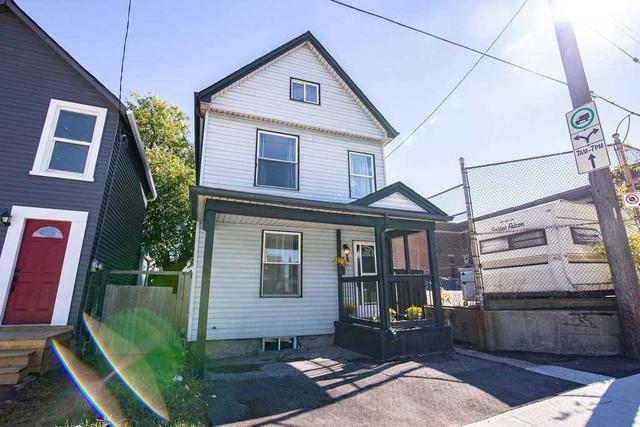 156 Birch Ave, House detached with 4 bedrooms, 3 bathrooms and 1 parking in Hamilton ON | Image 12