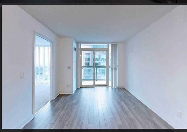 1608 - 30 Meadowglen Pl, Condo with 1 bedrooms, 2 bathrooms and 1 parking in Toronto ON | Image 9