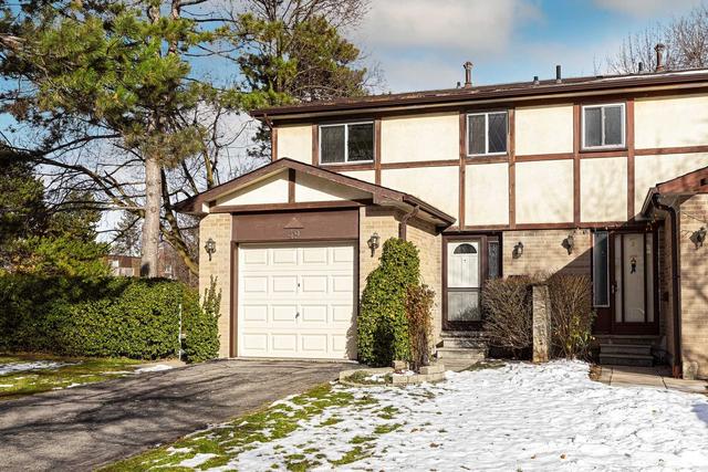 49 Hines Dr, House semidetached with 4 bedrooms, 2 bathrooms and 3 parking in Toronto ON | Image 1