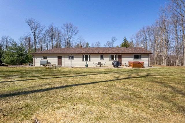142 Cottingham Rd, House detached with 3 bedrooms, 2 bathrooms and 14 parking in Kawartha Lakes ON | Image 29