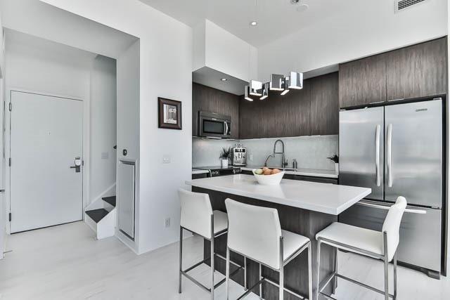 Ph01 - 478 King St W, Condo with 2 bedrooms, 2 bathrooms and 1 parking in Toronto ON | Image 5