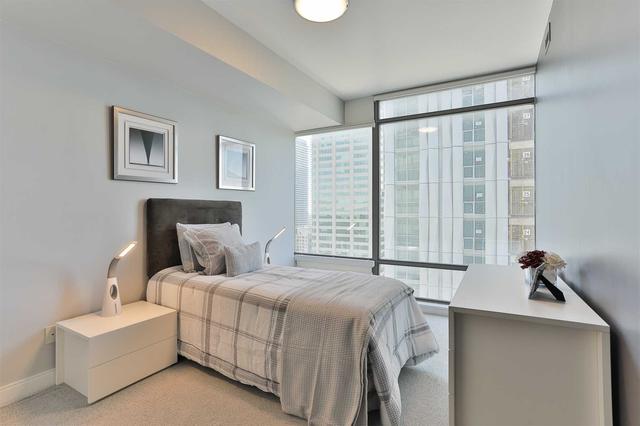 2603 - 18 Yorkville Ave, Condo with 2 bedrooms, 2 bathrooms and 2 parking in Toronto ON | Image 14