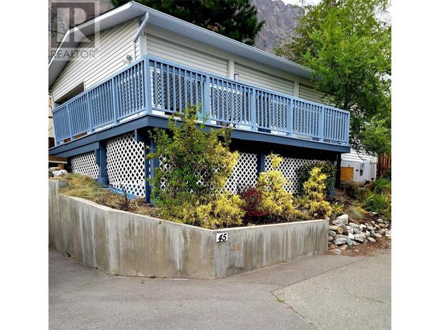 e45 - 4505 Mclean Creek Road, House other with 3 bedrooms, 1 bathrooms and 2 parking in Okanagan Similkameen D BC | Image 1