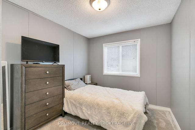 11 Pine Lane, Condo with 3 bedrooms, 2 bathrooms and 3 parking in Puslinch ON | Image 22