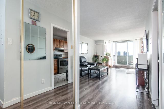 805 - 375 King St N, Condo with 2 bedrooms, 2 bathrooms and 1 parking in Waterloo ON | Image 34