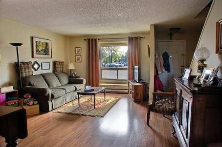 1200 Cheapside St, Townhouse with 3 bedrooms, 2 bathrooms and 1 parking in London ON | Image 3