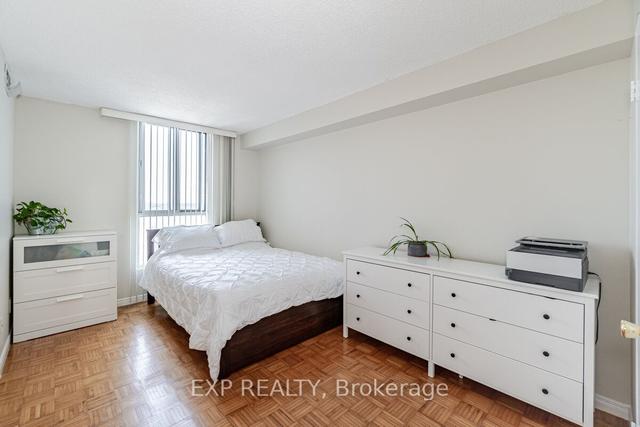 2207 - 155 Hillcrest Ave, Condo with 1 bedrooms, 1 bathrooms and 1 parking in Mississauga ON | Image 5