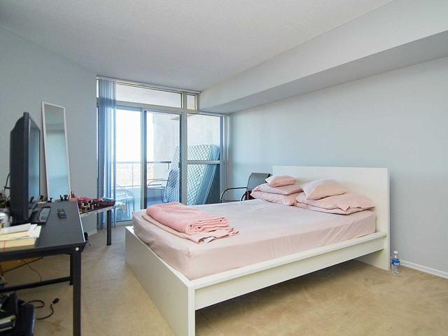809 - 5 Rowntree Rd, Condo with 2 bedrooms, 2 bathrooms and 1 parking in Toronto ON | Image 3