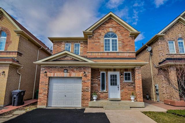 454 Comiskey Cres, House detached with 4 bedrooms, 4 bathrooms and 4 parking in Mississauga ON | Image 1