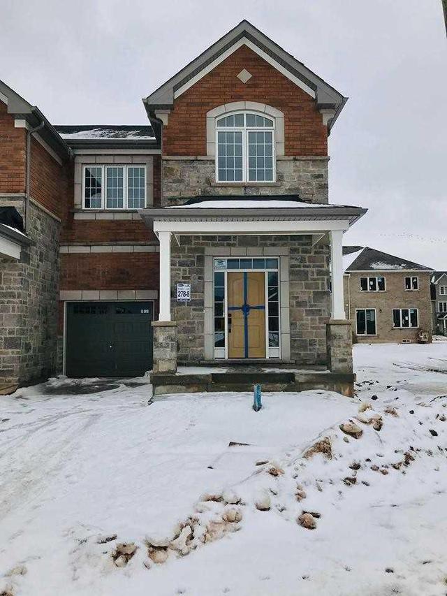3320 Jacob Way, House attached with 4 bedrooms, 3 bathrooms and 1 parking in Oakville ON | Image 2