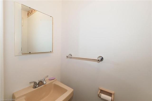 76 - 400 Mississauga Valley Boulevard, House attached with 3 bedrooms, 1 bathrooms and 2 parking in Mississauga ON | Image 19