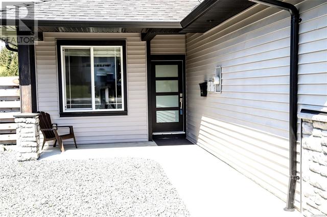 3132 Sweet Pl, House detached with 3 bedrooms, 3 bathrooms and 4 parking in Port Alberni BC | Image 2