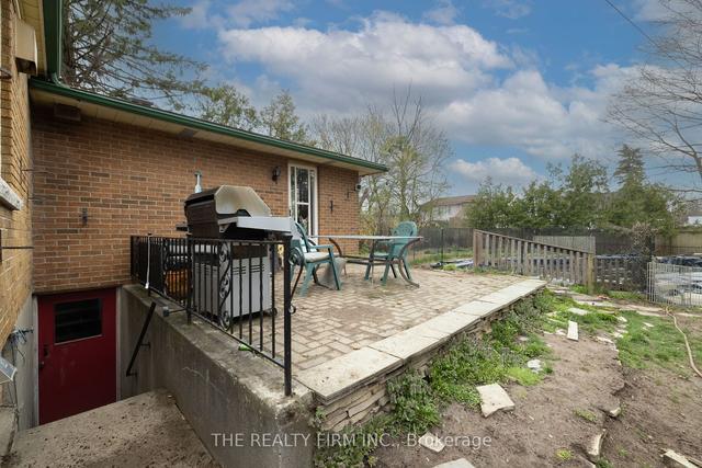 350 Mcnay St, House detached with 3 bedrooms, 2 bathrooms and 4 parking in London ON | Image 28