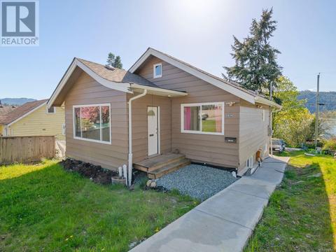 2626 2nd Ave, House detached with 4 bedrooms, 2 bathrooms and 2 parking in Port Alberni BC | Card Image