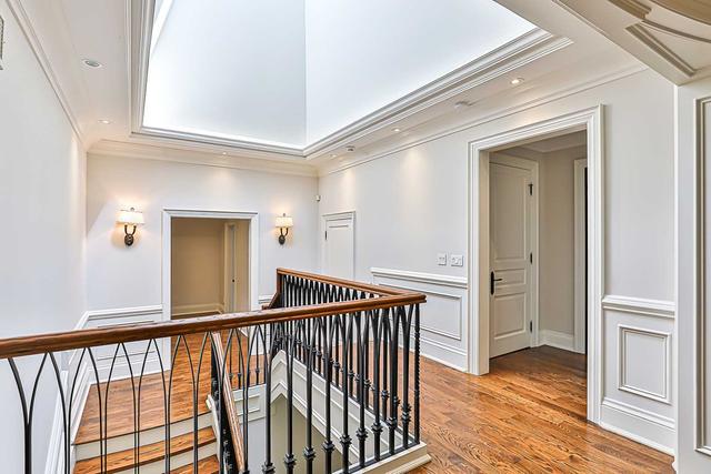11 Purling Pl, House detached with 5 bedrooms, 9 bathrooms and 14 parking in Toronto ON | Image 17