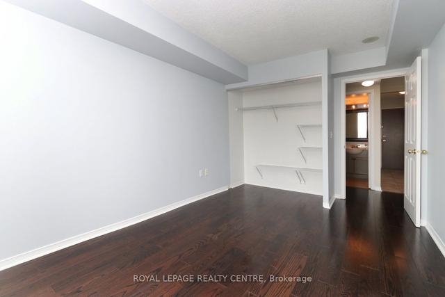 1604 - 15 Michael Power Pl, Condo with 1 bedrooms, 1 bathrooms and 1 parking in Toronto ON | Image 4