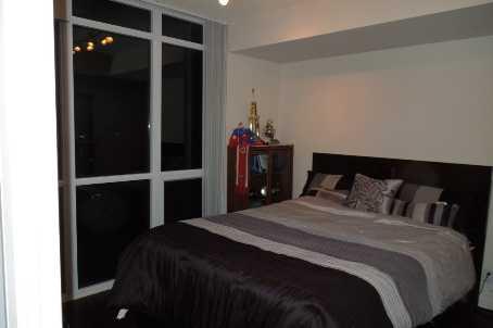 2003 - 1 Valhalla Inn Rd, Condo with 1 bedrooms, 1 bathrooms and 1 parking in Toronto ON | Image 6