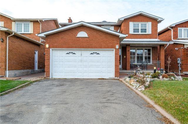 72 Coronation Circ, House detached with 4 bedrooms, 4 bathrooms and 2 parking in Brampton ON | Image 1