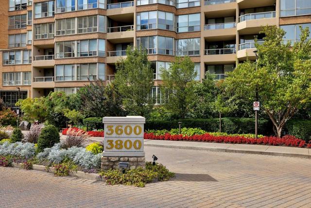 204 - 3800 Yonge St, Condo with 2 bedrooms, 2 bathrooms and 2 parking in Toronto ON | Card Image
