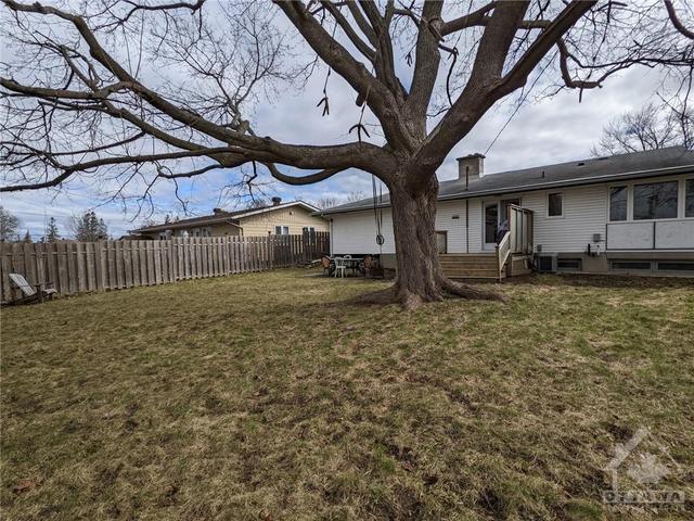 1222 Stanton Road, House detached with 3 bedrooms, 1 bathrooms and 3 parking in Ottawa ON | Image 22