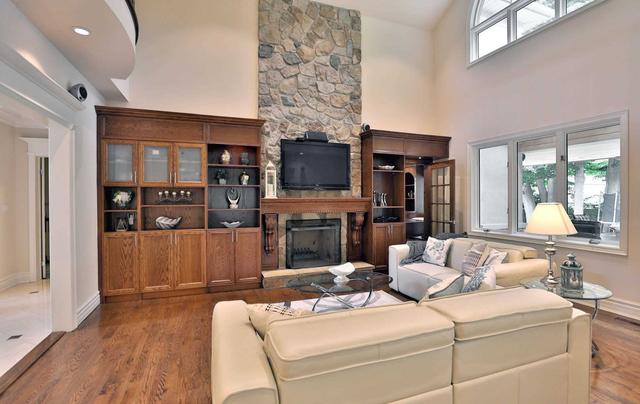 69 Shorewood Pl, House detached with 4 bedrooms, 7 bathrooms and 7 parking in Oakville ON | Image 5