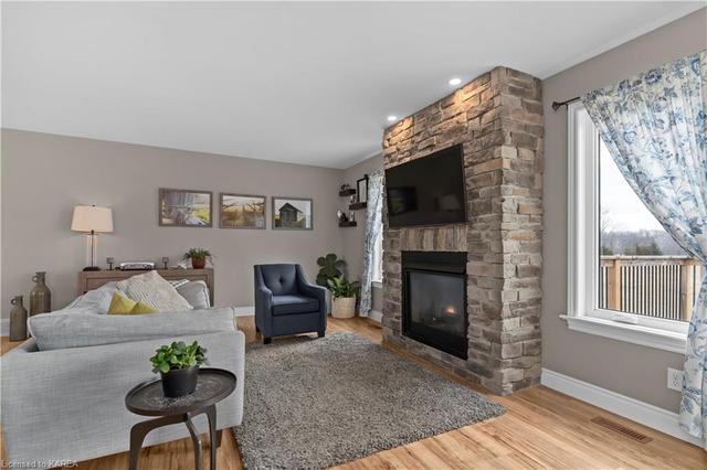 5046 Bradford Road, House detached with 4 bedrooms, 3 bathrooms and 13 parking in South Frontenac ON | Image 49