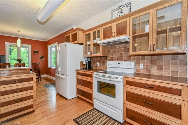 7835 Wellington Rd 45 Road, House detached with 5 bedrooms, 3 bathrooms and 9 parking in Mapleton ON | Image 16