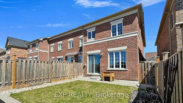 107 Staglin Crt, House attached with 3 bedrooms, 3 bathrooms and 3 parking in Markham ON | Image 31