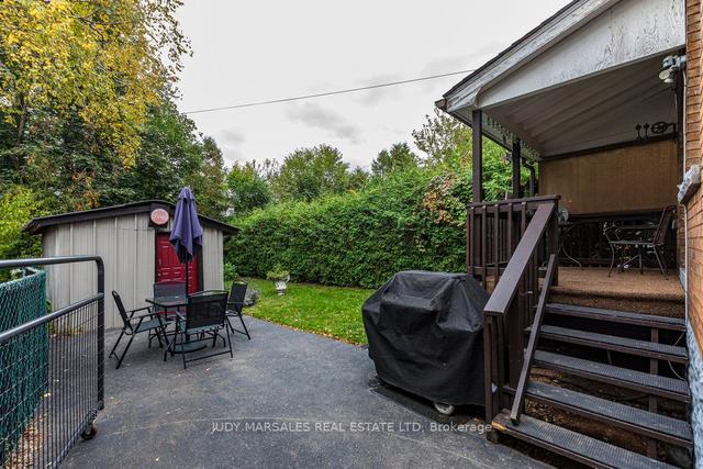 243 Grosvenor Ave S, House detached with 4 bedrooms, 1 bathrooms and 3 parking in Hamilton ON | Image 32