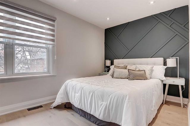 111 Greer Rd, House semidetached with 3 bedrooms, 2 bathrooms and 1 parking in Toronto ON | Image 15