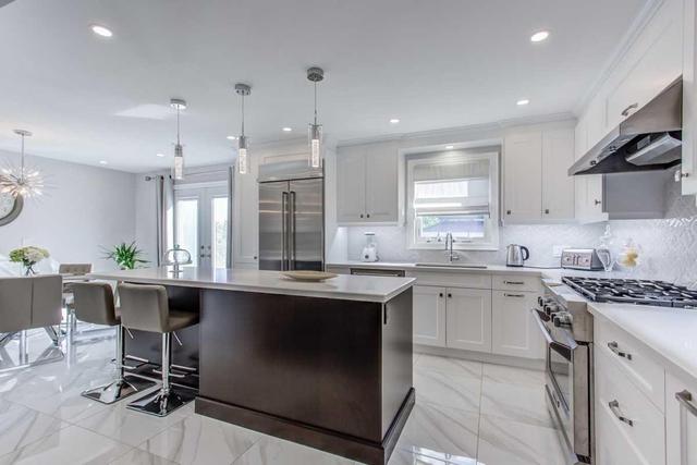 258 Gracefield Ave, House detached with 4 bedrooms, 4 bathrooms and 4 parking in Toronto ON | Image 6