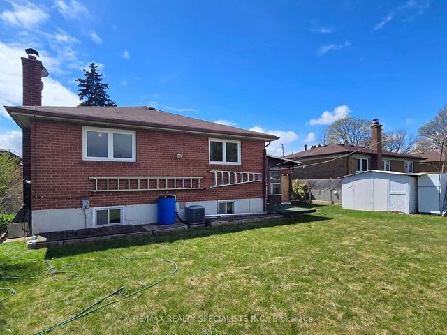7263 Wainbrook Rd, House detached with 3 bedrooms, 2 bathrooms and 6 parking in Mississauga ON | Image 31