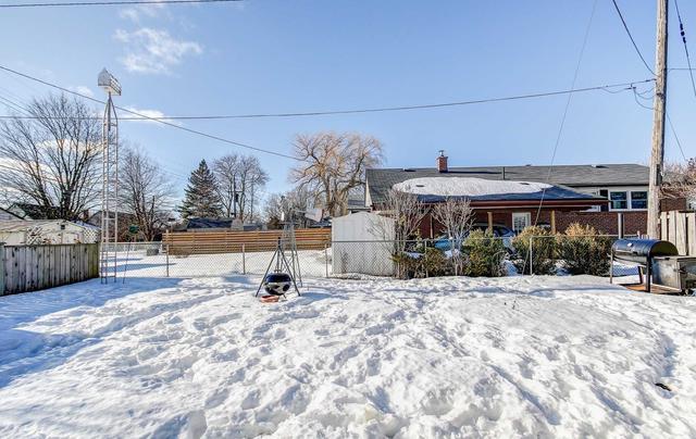80 Roseford Terr, House detached with 3 bedrooms, 1 bathrooms and 3 parking in Halton Hills ON | Image 24