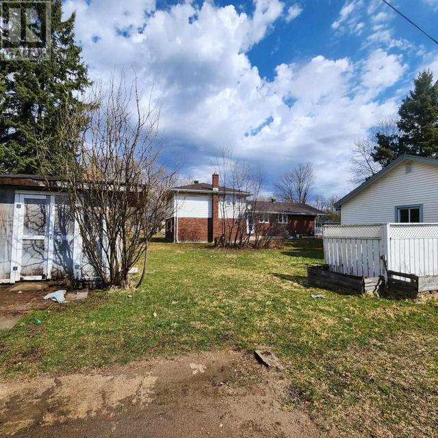 385 Whitney Ave, House detached with 2 bedrooms, 1 bathrooms and null parking in Sault Ste. Marie ON | Image 22