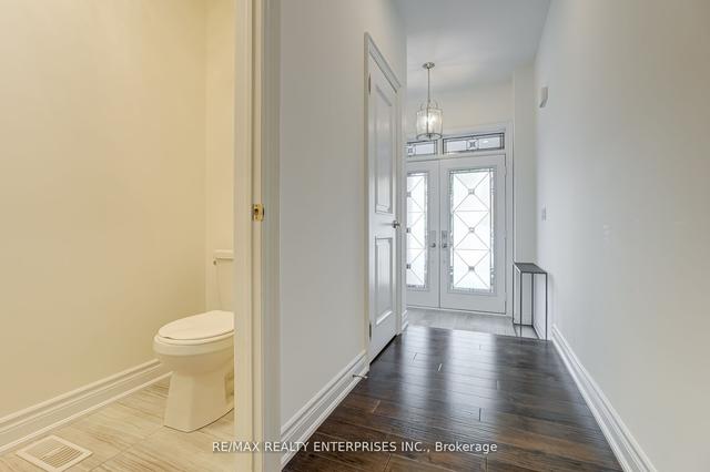 9 Erinview Terr, House detached with 4 bedrooms, 4 bathrooms and 2 parking in Toronto ON | Image 11