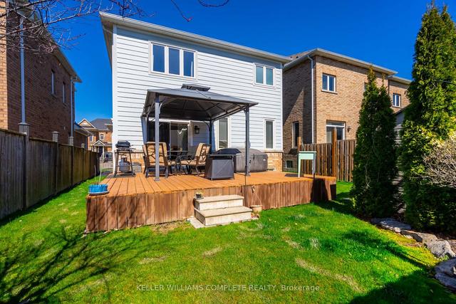6 Juneberry Rd, House detached with 3 bedrooms, 4 bathrooms and 5 parking in Thorold ON | Image 35