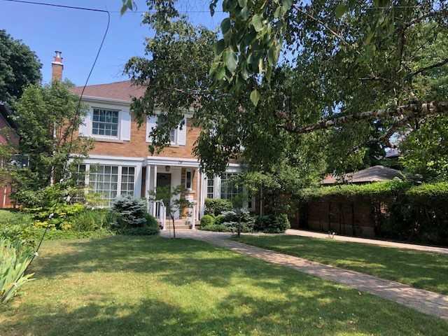 19 Westgrove Cres, House detached with 4 bedrooms, 4 bathrooms and 6 parking in Toronto ON | Image 1