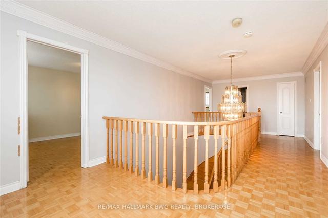 131 Zinnia Pl, House detached with 4 bedrooms, 4 bathrooms and 6 parking in Vaughan ON | Image 9