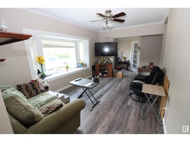 9703 100 St, House detached with 2 bedrooms, 1 bathrooms and null parking in Westlock AB | Image 24