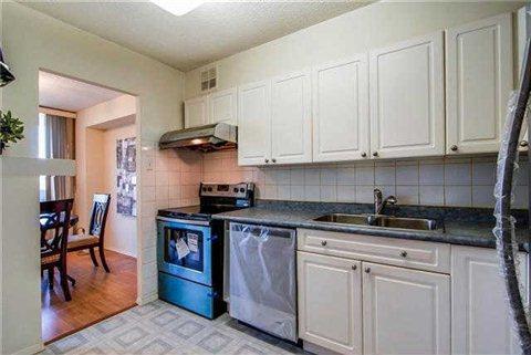 308 - 1815 O'connor Dr, Condo with 3 bedrooms, 2 bathrooms and 1 parking in Toronto ON | Image 13