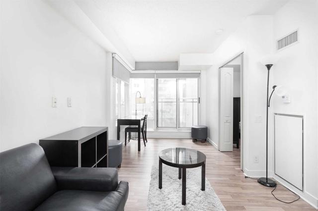 705 - 8 Colborne St, Condo with 1 bedrooms, 1 bathrooms and 0 parking in Toronto ON | Image 9