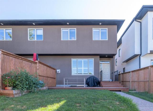 3327 40 Street Sw, Home with 4 bedrooms, 3 bathrooms and 2 parking in Calgary AB | Image 30