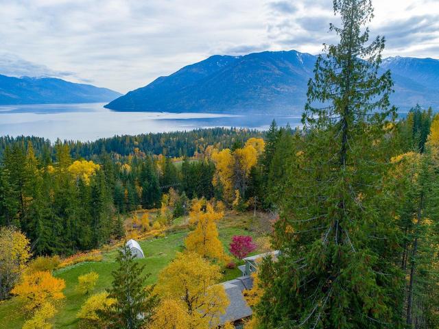 2355 Hamilton Drive, House detached with 3 bedrooms, 2 bathrooms and 6 parking in Central Kootenay E BC | Image 24