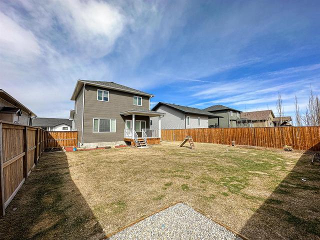 27 Vincent Crescent, House detached with 3 bedrooms, 3 bathrooms and 4 parking in Olds AB | Image 38