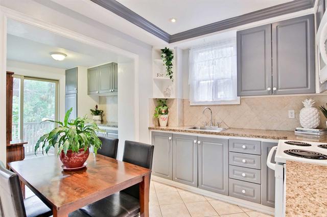 964 St Clarens Ave, House semidetached with 3 bedrooms, 2 bathrooms and 0 parking in Toronto ON | Image 7