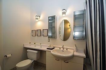 835 - 155 Dalhousie St, Condo with 1 bedrooms, 1 bathrooms and null parking in Toronto ON | Image 7