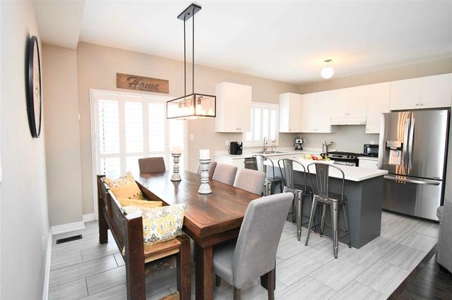1293 Bardeau St, House attached with 3 bedrooms, 3 bathrooms and 2 parking in Innisfil ON | Image 3