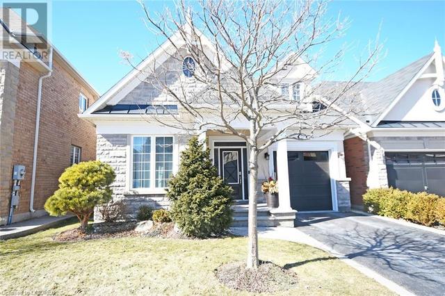 3227 Stocksbridge Avenue, House detached with 4 bedrooms, 2 bathrooms and null parking in Oakville ON | Image 1